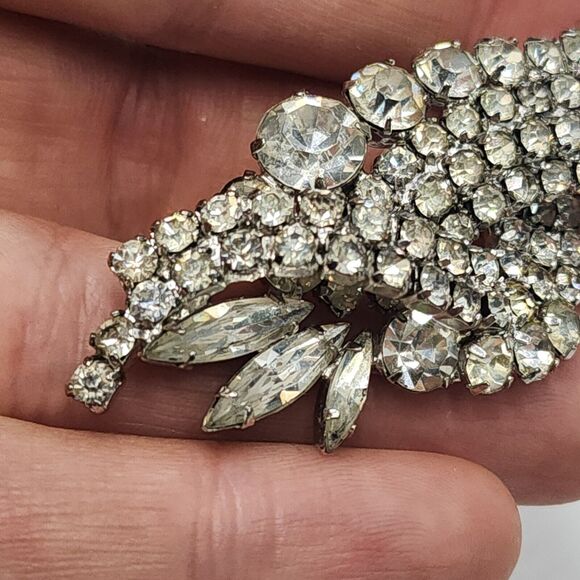 Vintage Unsigned WEISS Marquise Round Clear Rhinestone Rhodium Plated Pin Brooch - Picture 4 of 7